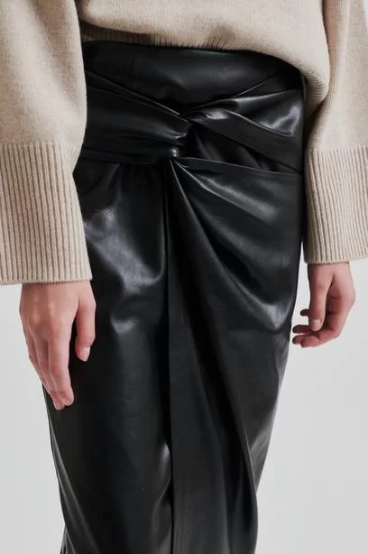 SECOND FEMALE Seema New Skirt-Black - Image 4