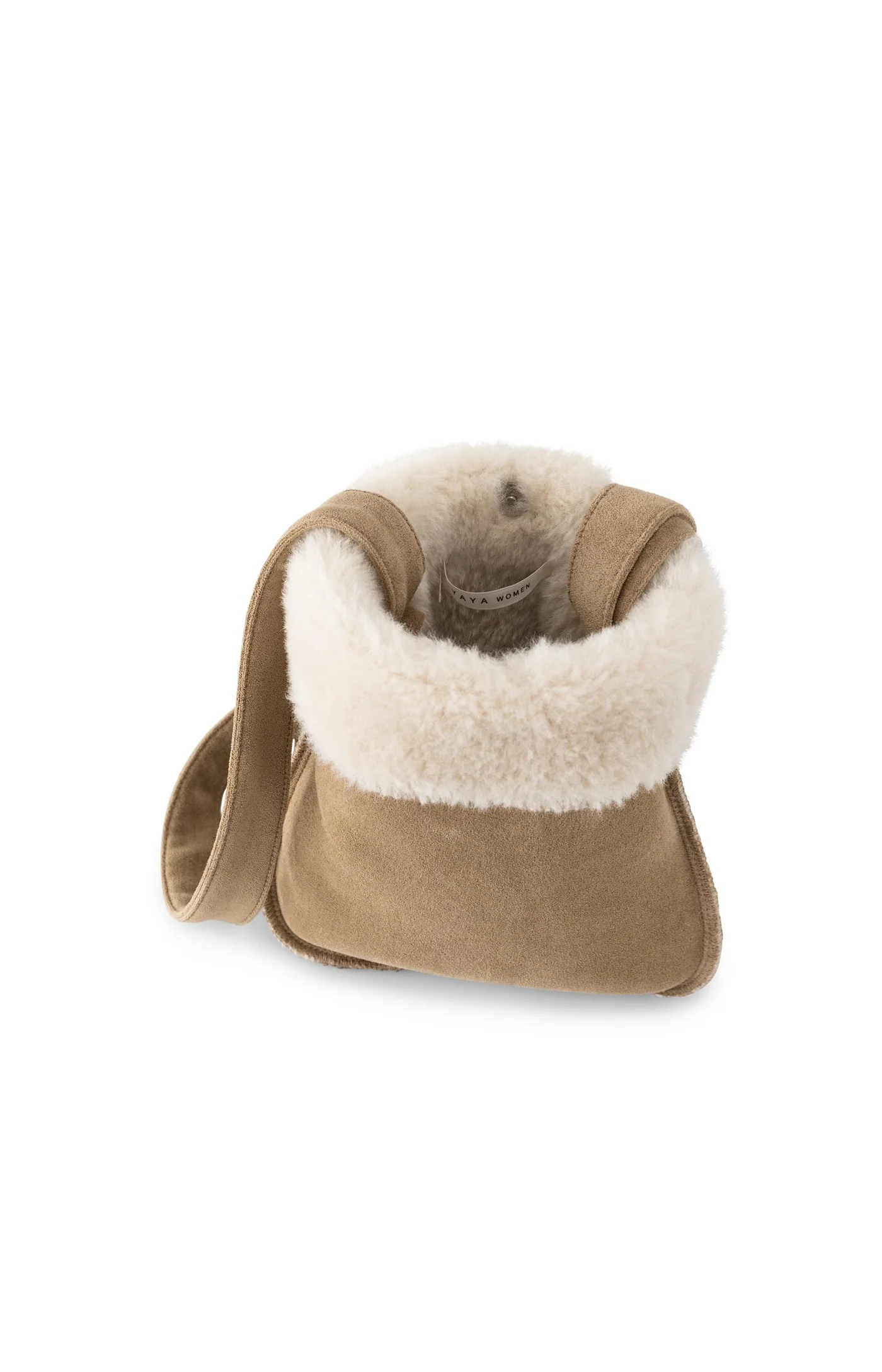 lammy-shoulder-bag-with-adjustable-strap_b12c05a7-da63-4657-97da-63c67cce51ba