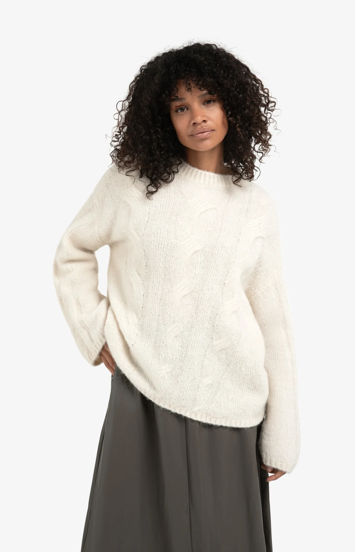 soft-cable-knit-sweater-with-round-neck-and-long-sleeves-2_f898ca9e-f192-4fe2-b781-cb7738d08130