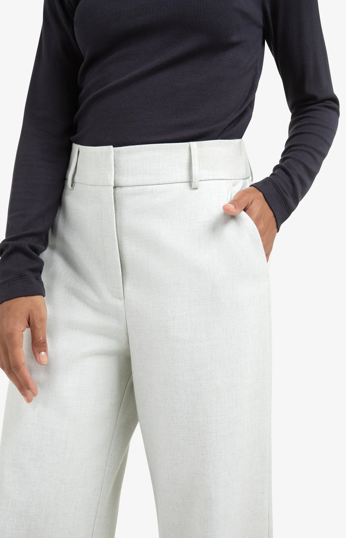 soft-structured-trousers-with-big-turn-ups_a5ddc2ff-555f-4b63-bf72-79f4e4cba061