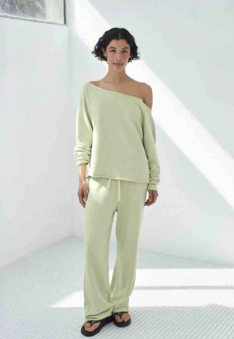 AMERICAN VINTAGE Vibtown Sweatshirt Top-Vintage Linden Tree - Image 5