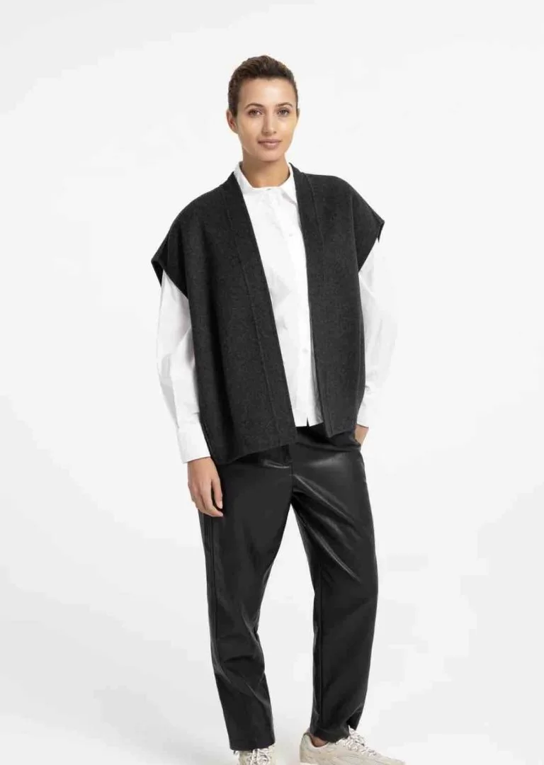 YAYA Blouse with waist accent and pleat detail-Pure White - Image 4